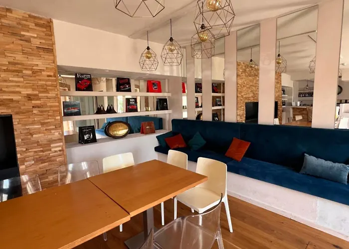 Domaine Isaure Villa *